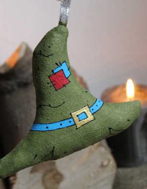 Textile souvenir "Hat"