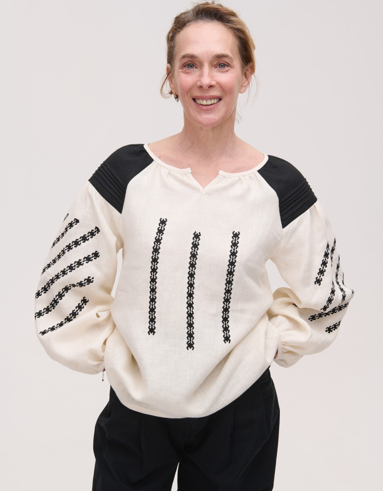 Embroidered Shirt (black beige) Podilya