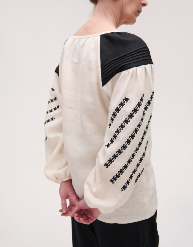 Embroidered Shirt (black beige) Podilya