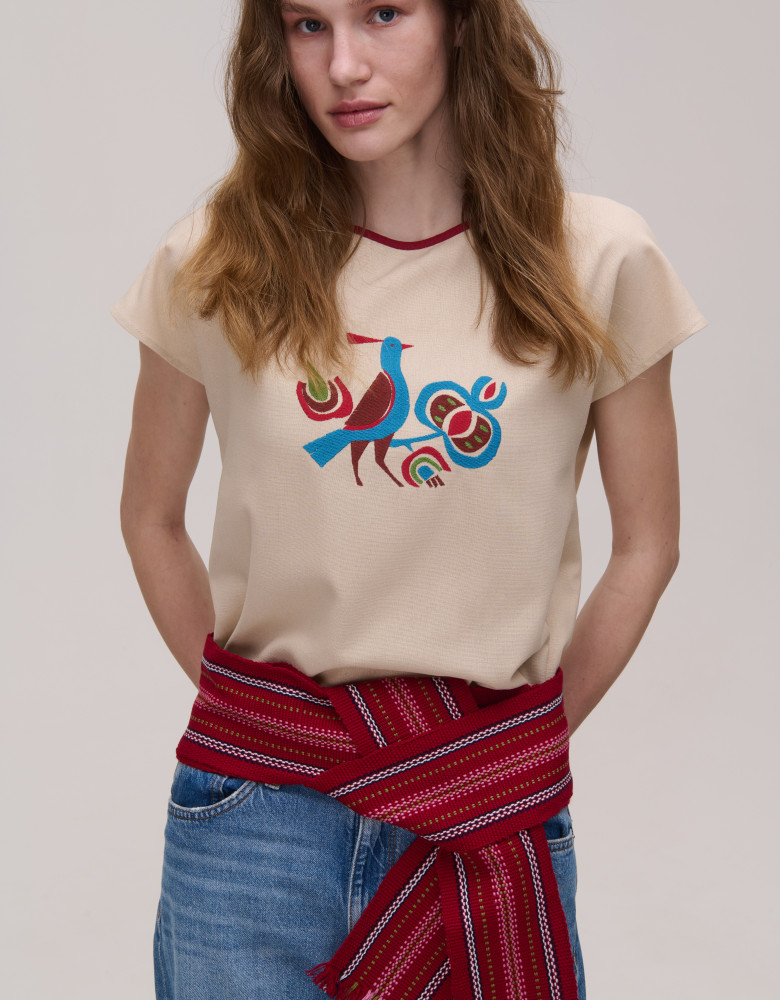 Raspberry-colored woven belt