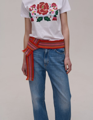 Knitted white t-shirt "Fieldflower"