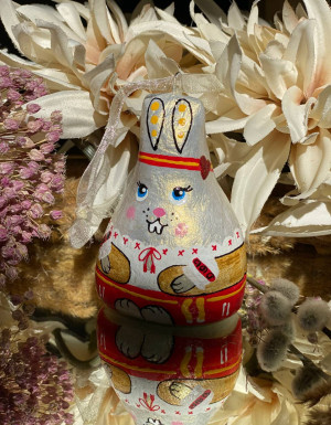 Sculptural souvenir "Bunny in an embroidered dress"