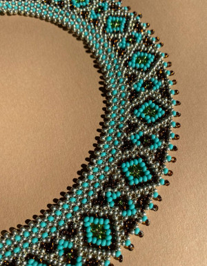  Light turquoise beads bead necklace