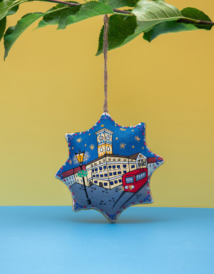 Souvenir vanilla star "Lviv Town Hall"