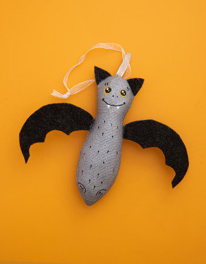 Textile souvenir "Bat"