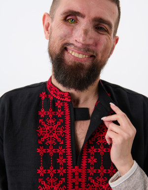Men’s short-sleeve embroidered shirt (vyshyvanka) Koza Dereza x Superhumans, black