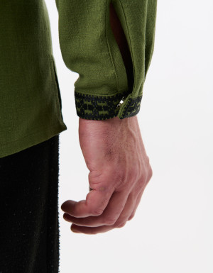 Чоловіча вишиванка Koza Dereza x Superhumans хакі