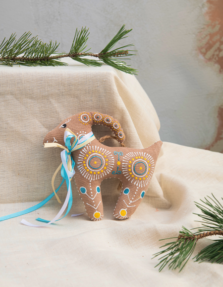 Coffee-Scented Souvenir "Goat with Sunflowers"