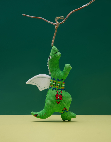 Souvenir “Hanging Green Female Dragon”