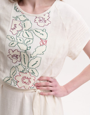 Handmade Milk-Colored Linen Dress “Pokusinski”