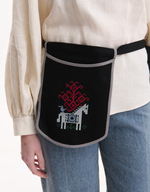 Pouch “Horse with a Bird”
