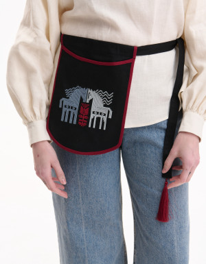 Pouch “Loving Horses”