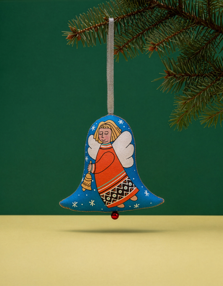 A set of bells "Christmas in the Carpathians" in a craft box