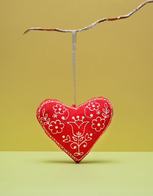 Vanilla souvenir "Heart with white painting"