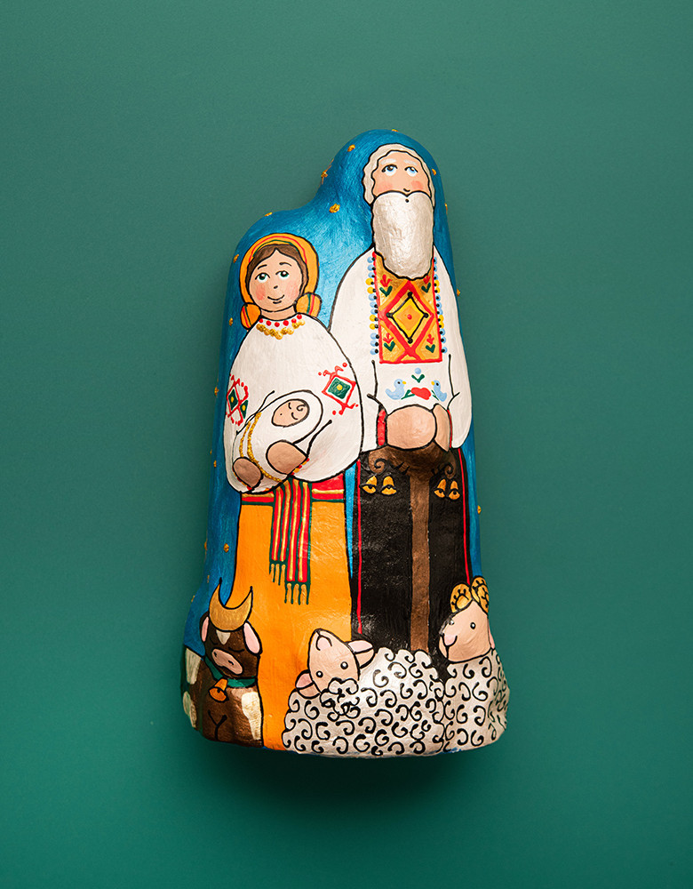 Medium Sculptural Nativity Scene "Holy Family"