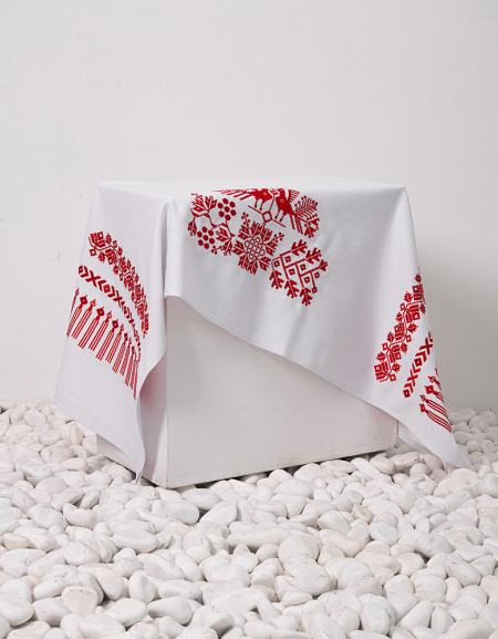 Red Wedding Table Runner