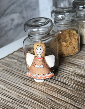Angel with hearts