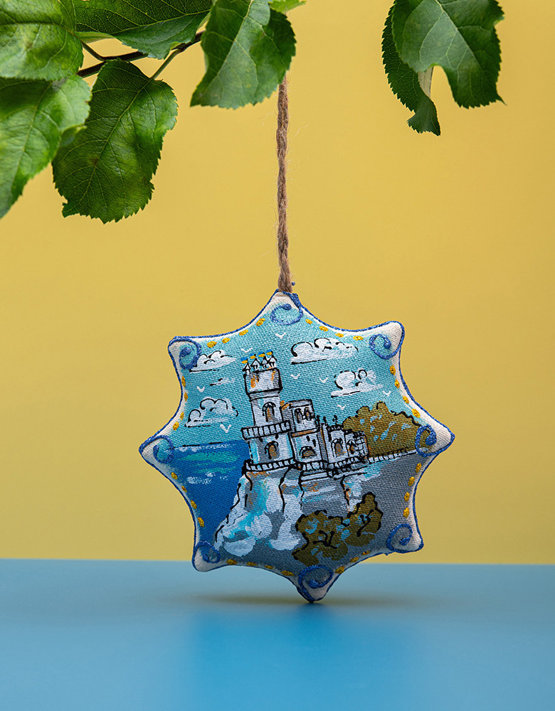  Vanilla star souvenir "Swallow's Nest in Crimea"