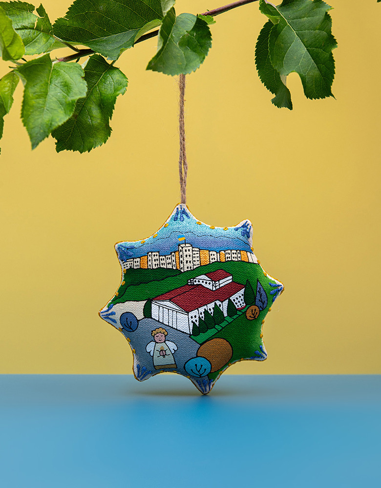  Souvenir vanilla star "Mariupol Drama Theater"