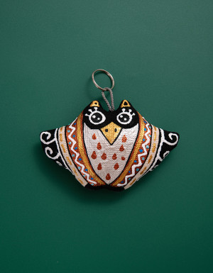 Keychain «Owl in a Holiday Shirt»