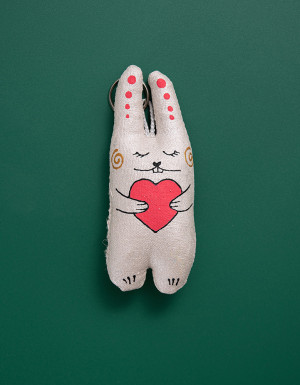 Keychain «Hare with a heart»